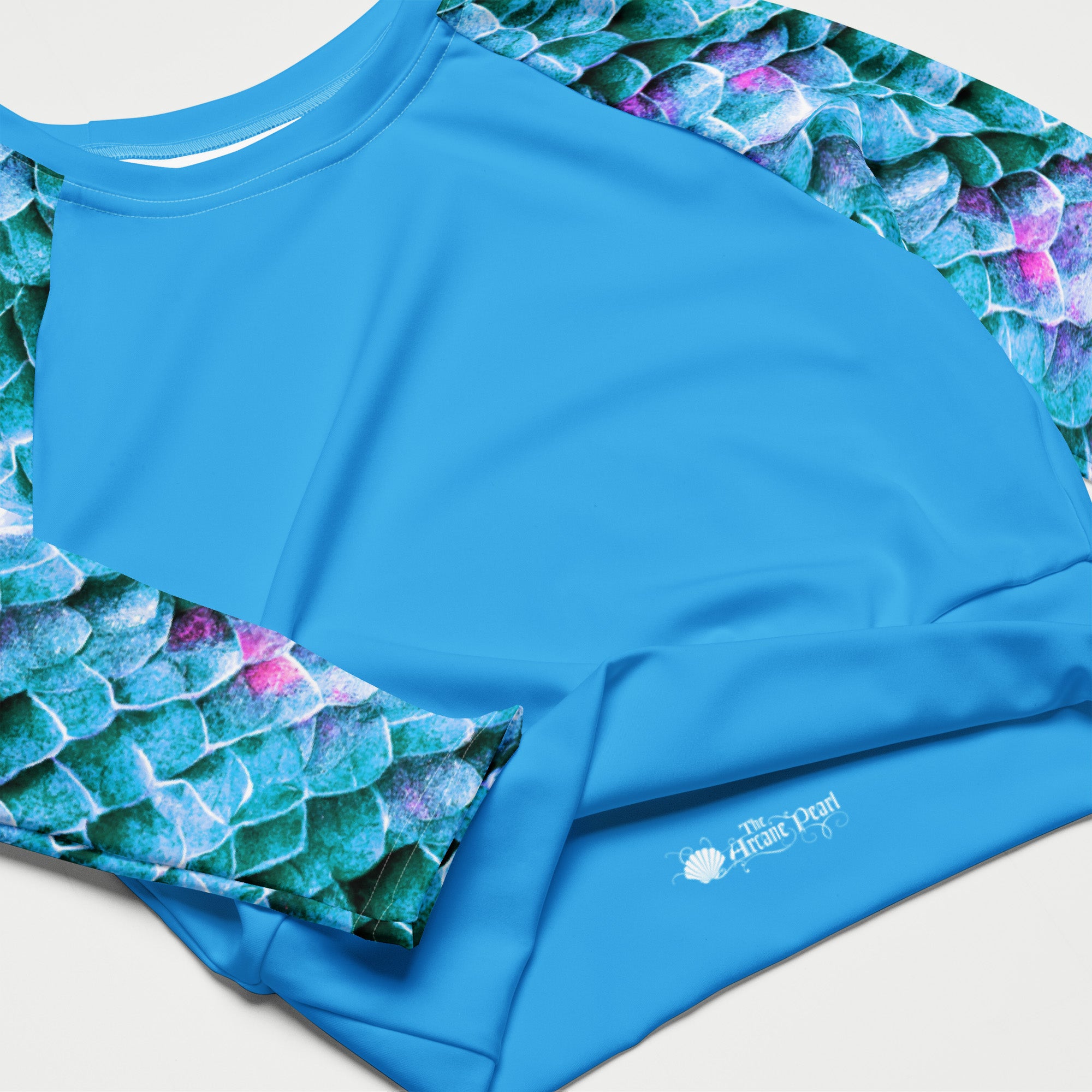 Arcane Pearl Long Sleeve Crop Top Rashguard | Kai