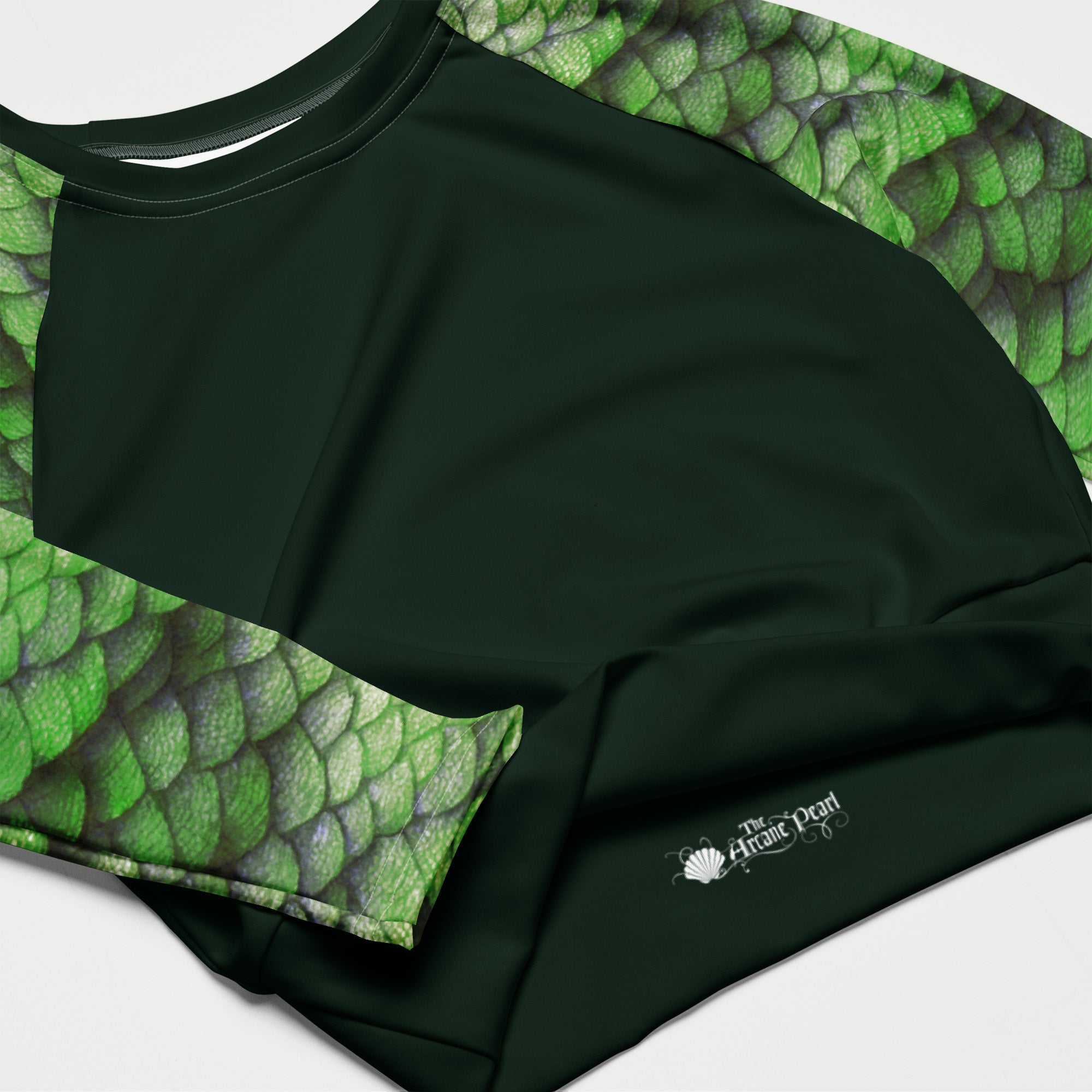 Arcane Pearl Long Sleeve Crop Top Rashguard | Serena
