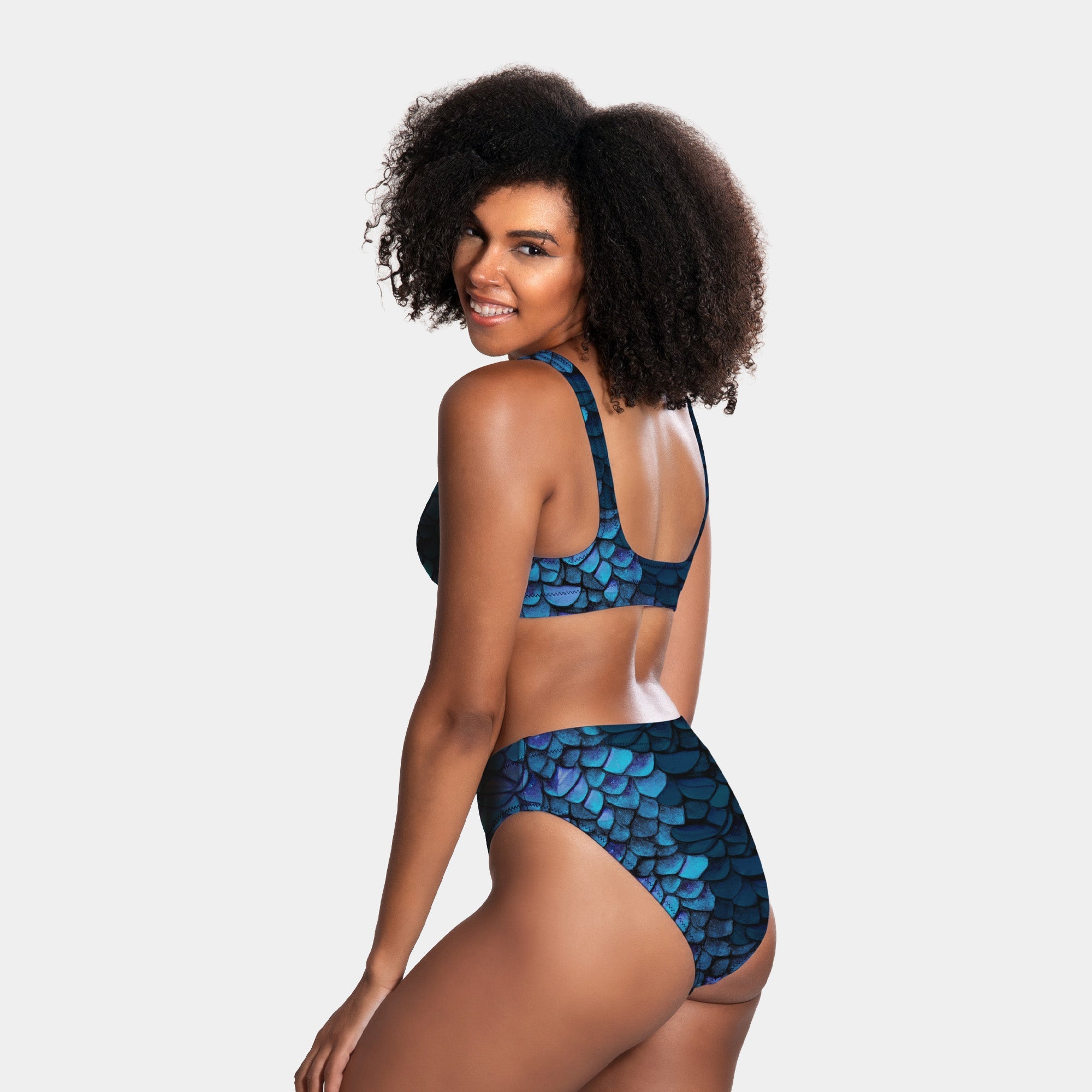 Arcane Pearl Halter Bikini Top | Flora